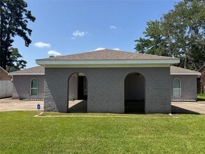 Building Photo - 6703 Winfield Rd
