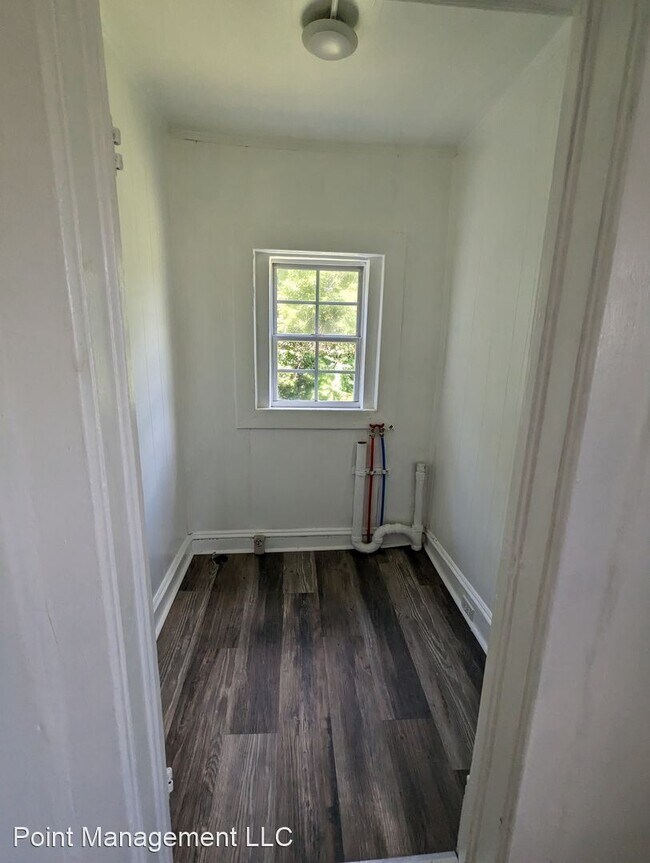 Foto del edificio - 4 br, 2 bath House - 721 Staunton Ave NW