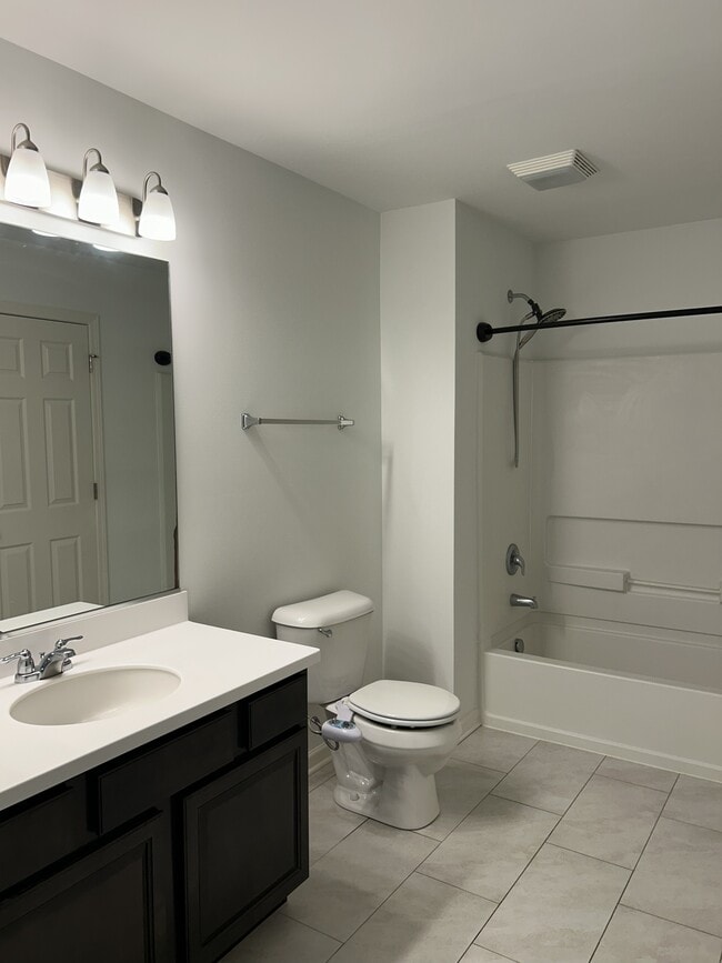 Foto del edificio - 226 Wild Meadow Ln