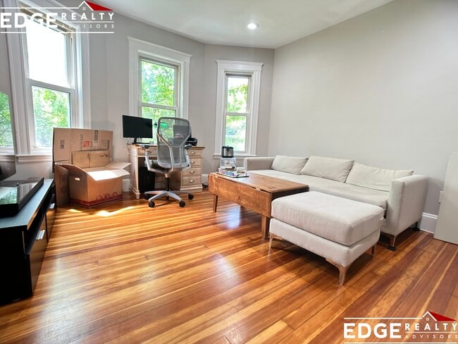 Photo - 7 Fairbanks St Apartment