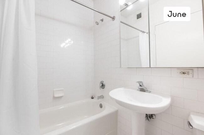 Building Photo - 90 Washington Street