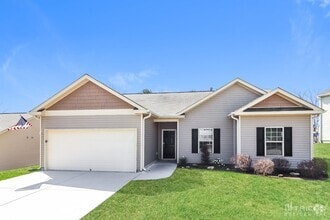 Building Photo - 116 Colt Ln