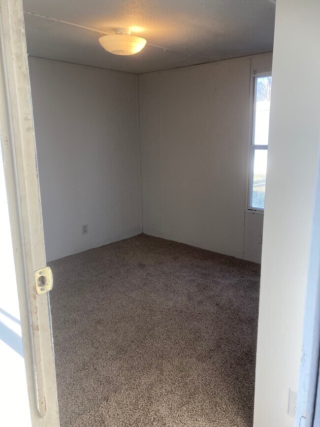 Foto del edificio - Small Rd Park