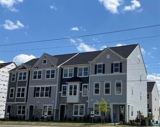 Building Photo - 2217 Brindle Ln