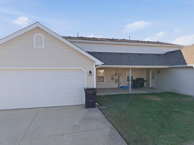 Foto del edificio - 1709 Juniper Dr