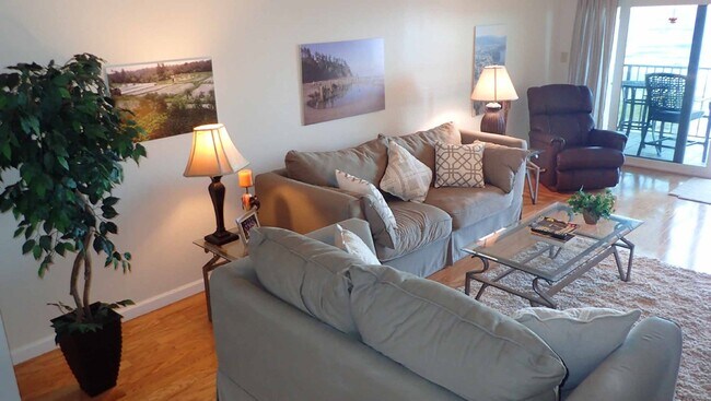 Foto del edificio - 1305 S Atlantic Ave