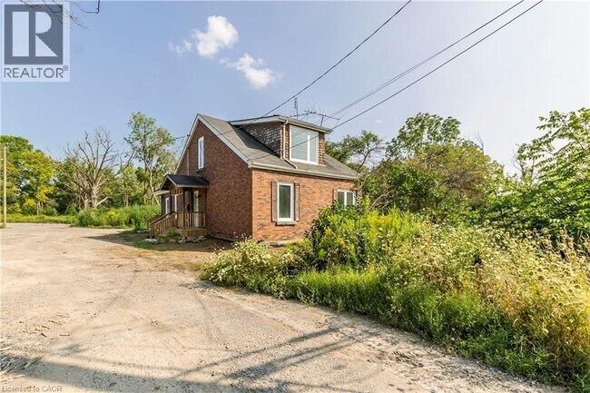 Building Photo - 1411 56 Hwy