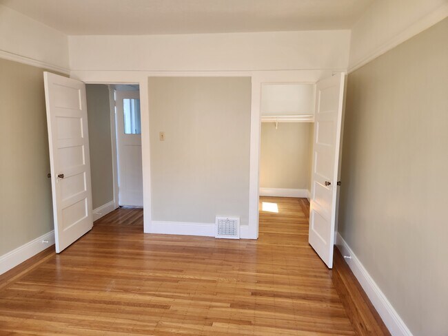 Foto del edificio - 560 Diamond St