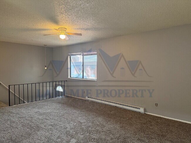 Foto del edificio - 714 Downey St