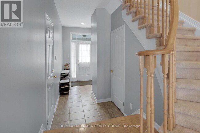 Building Photo - 957 Lucille Way