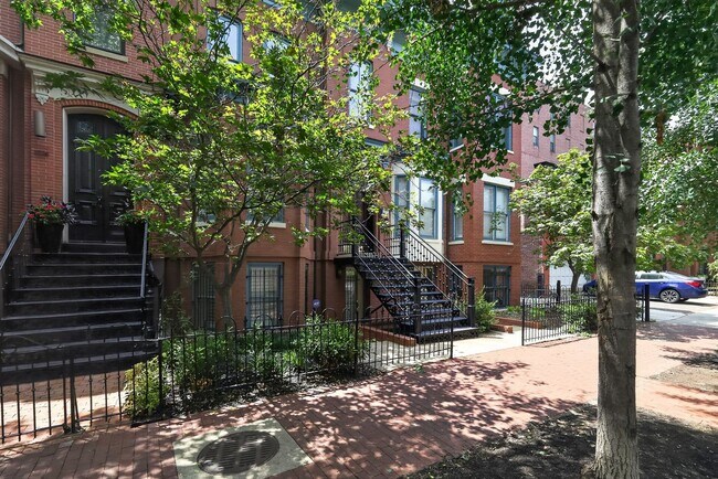 Foto del edificio - 1340 Q St NW