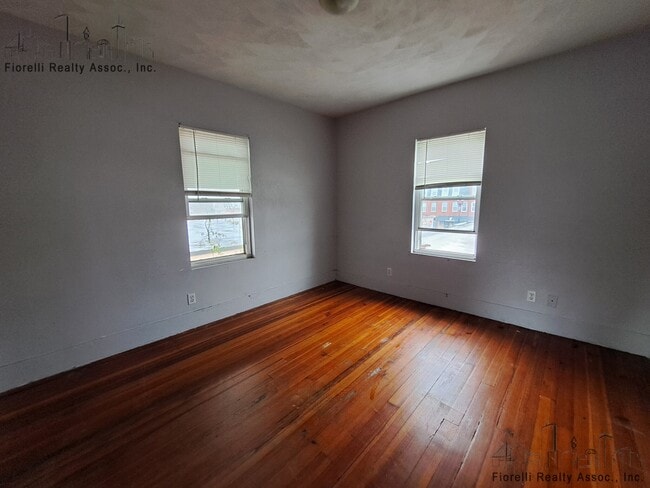 Building Photo - 50 Clark St