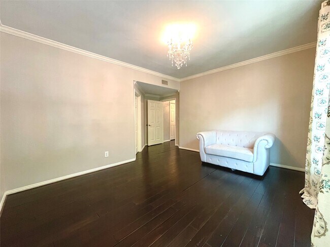 Foto del edificio - 2111 Welch St