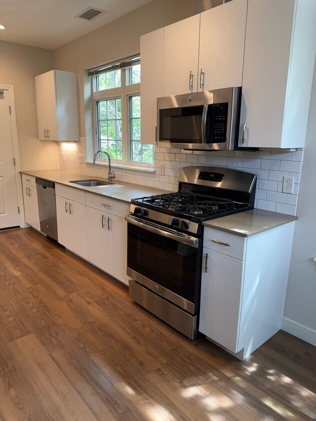 Photo - 11 Alder St (Waltham, MA)