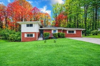 Building Photo - 639 Skipper Dr NW