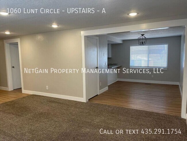Foto del edificio - 1060 Lunt Cir