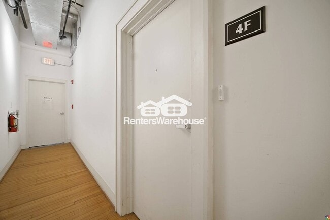 Building Photo - 500 Granby St