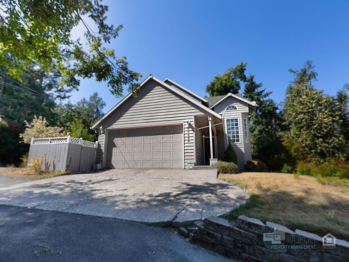 West Linn Single Family 3 Bd/2.5 Bth w/ Basement/Bonus Room. - West Linn Single Family 3 Bd/2.5 Bth w/ Basement/Bonus Room.