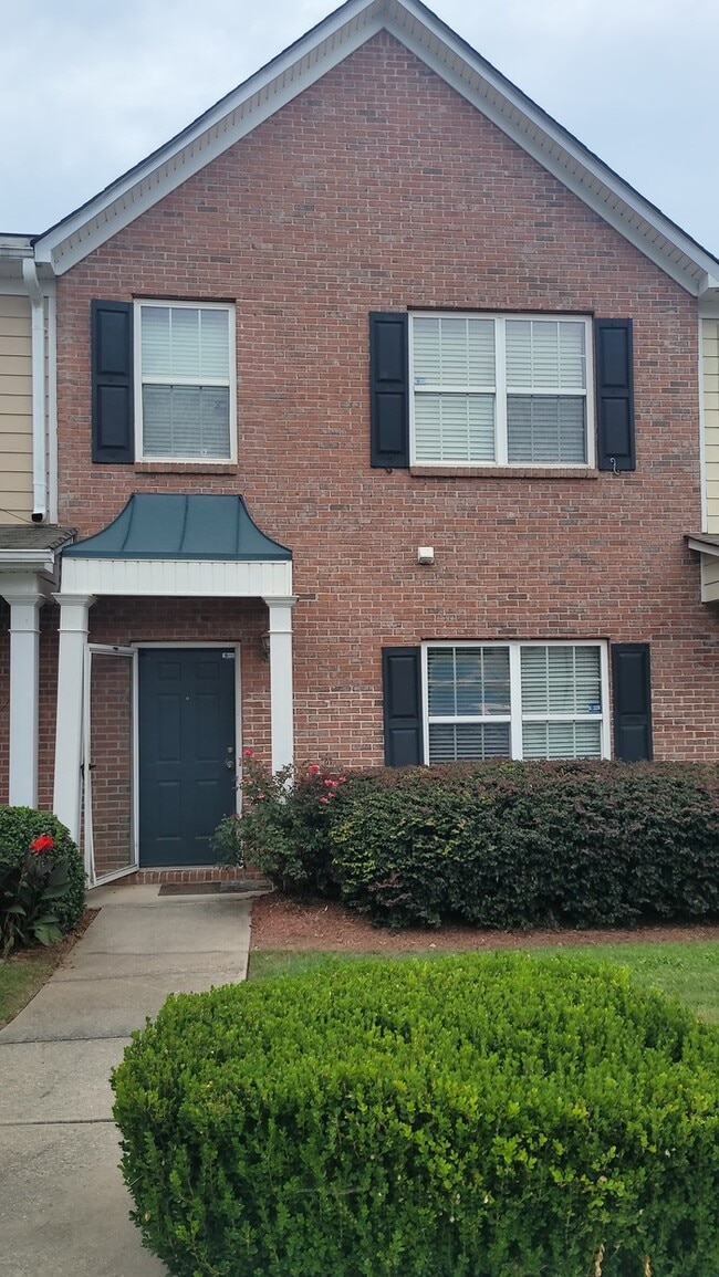 Building Photo - 4875 W Park Cir