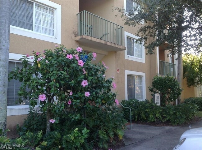 Foto del edificio - 1160 Wildwood Lakes Blvd