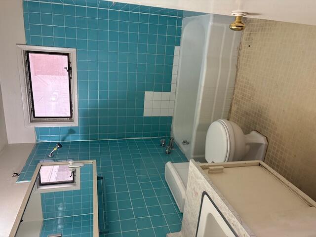 Building Photo - 2512 47th St