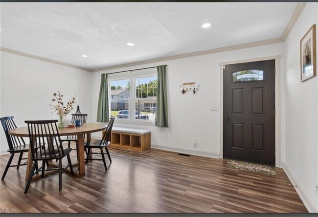 Foto del edificio - 1419 Welcome Rd