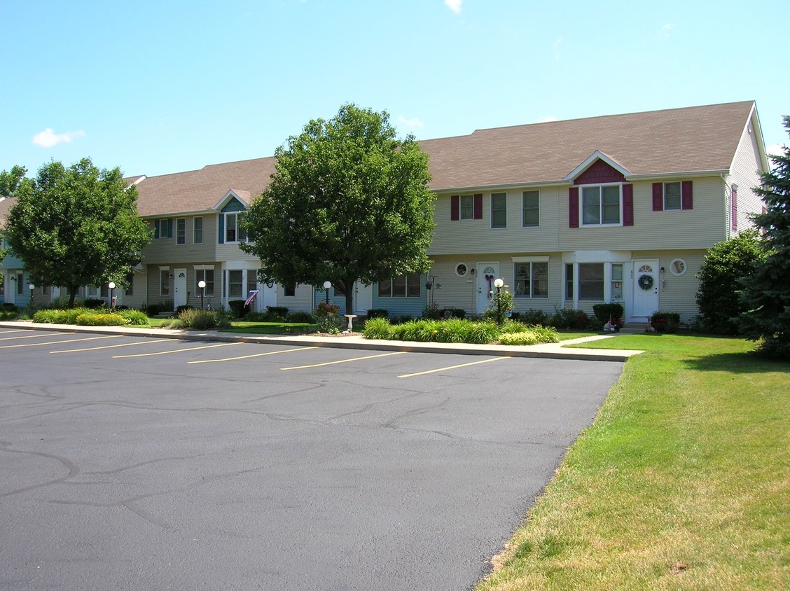 Primary Photo - Colfax Townhomes