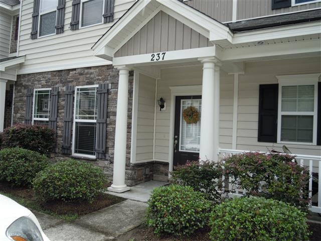 Primary Photo - 237 Durham Park Way