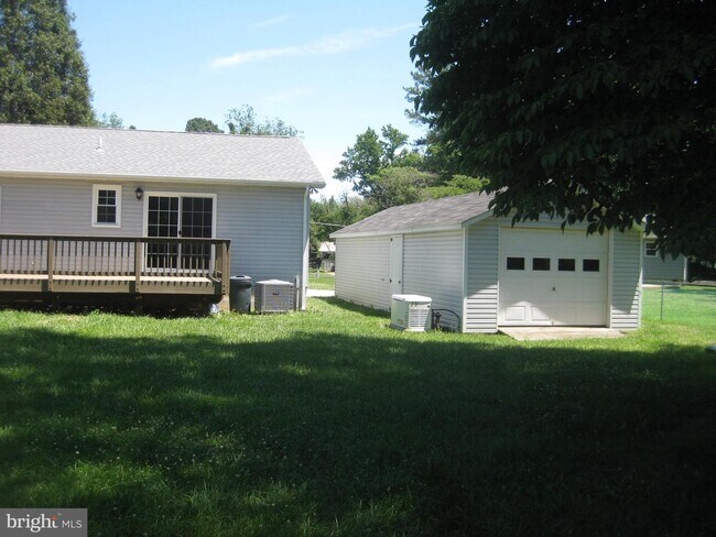 Building Photo - 29799 Allen Rd