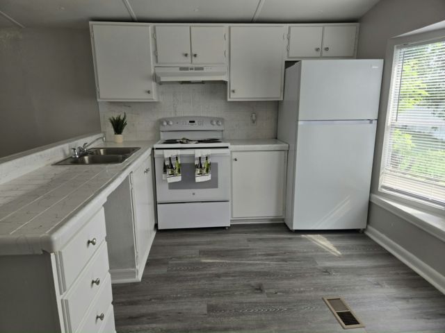 Foto del edificio - 11211 East Bay Rd