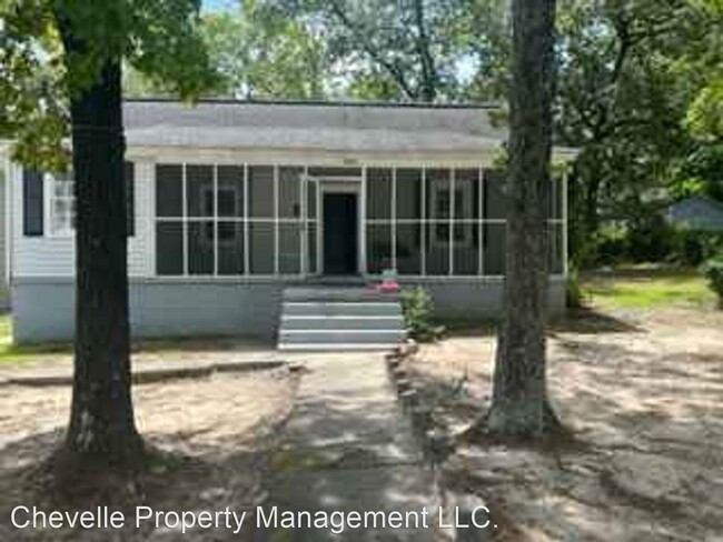 Building Photo - 3 br, 1 bath House - 5520 North Main