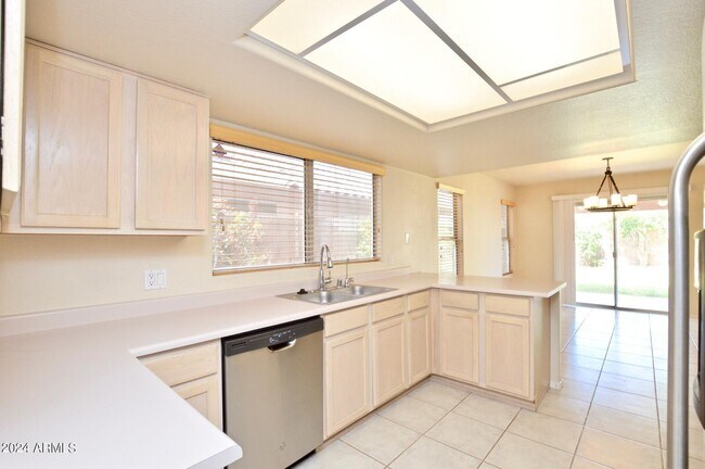 Foto del edificio - 3936 E Rosemonte Dr