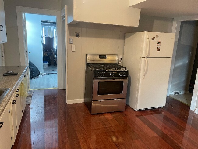 Building Photo - 3187 Abbott Rd