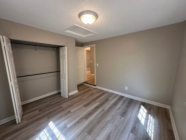 Foto del edificio - Charming 2 Bed 1 Bath Home In Nashville
