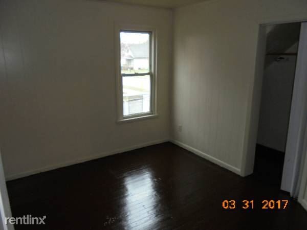 Building Photo - 294 Reynolds St