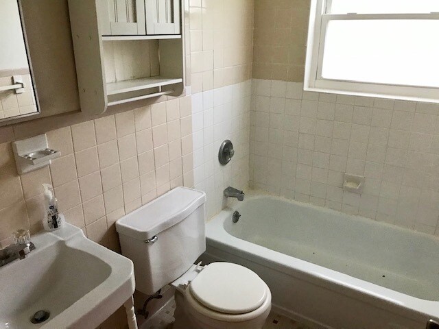Baño - Broadway Apartments