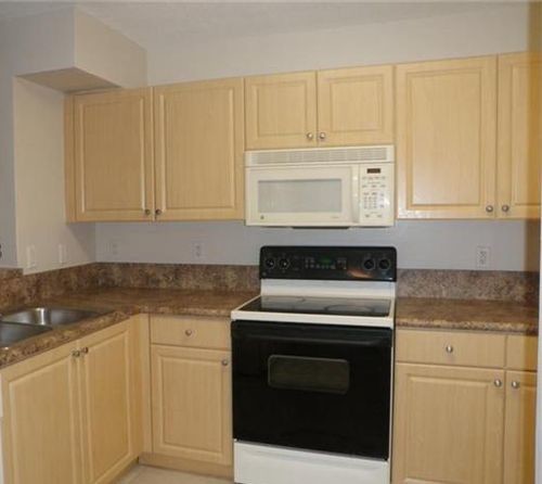 Foto del edificio - 609 E Sheridan St