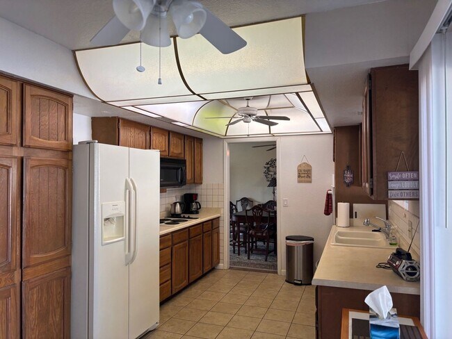 Foto del edificio - Perfect Vacation Home in a  45+ Active Adult Community! Available May 2026 through March 2027!