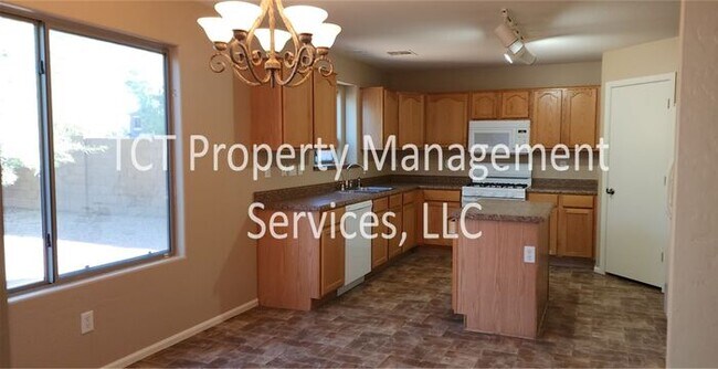 Building Photo - Spacious 4 bedroom in Johnson Ranch!