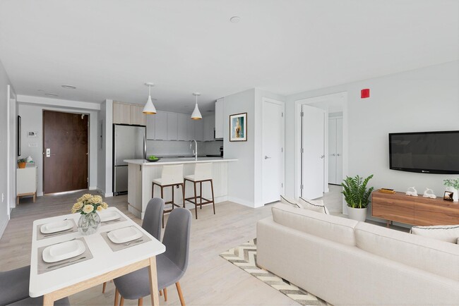 Building Photo - 22 Soden St