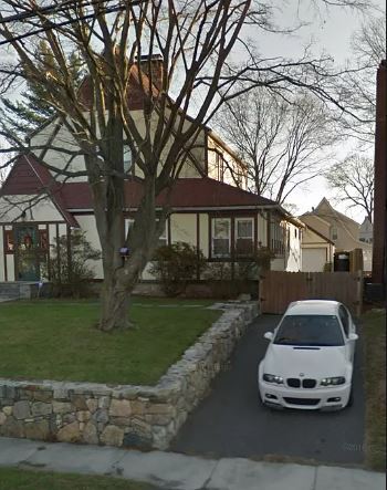 Great Parking and Garage - 305 Hubbard Ave