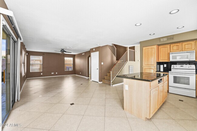 Building Photo - 20734 N 38th St