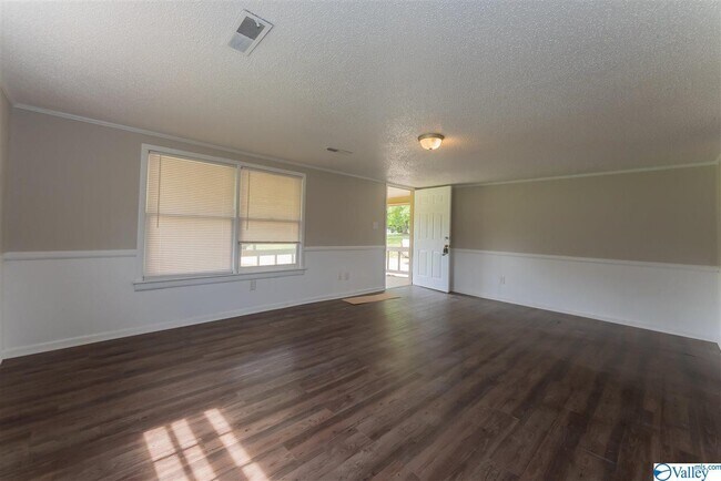 Foto del edificio - 1538 Nance Ford Rd SW