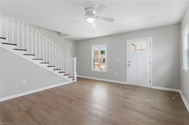Foto del edificio - 1442 W 41st St