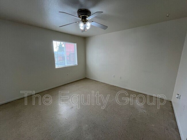 Foto del edificio - 69 N 4th St