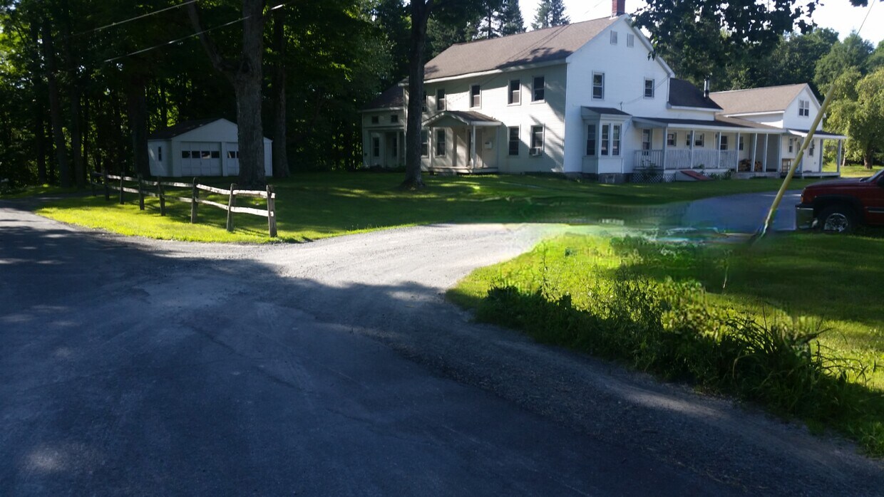 Foto del edificio - 56 Shelterwood Rd