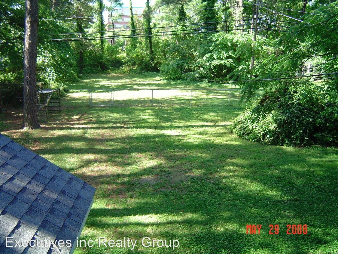 Foto del edificio - 3 br, 2.5 bath House - 4805 Morrison Road