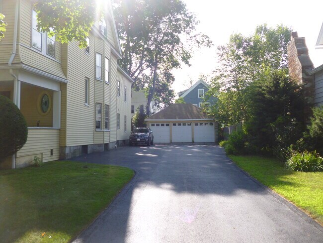 Foto del edificio - 29 Roxbury St