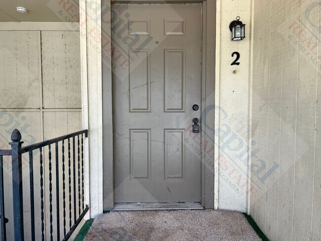 Foto del edificio - 1715 E Lindsey St