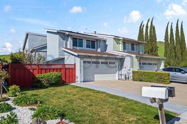 Foto del edificio - 37789 Essanay Pl